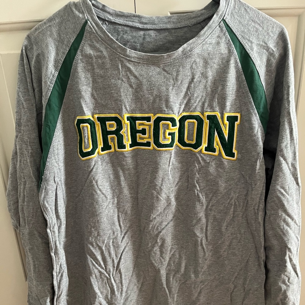 Oregon Ducks long sleeve shirt